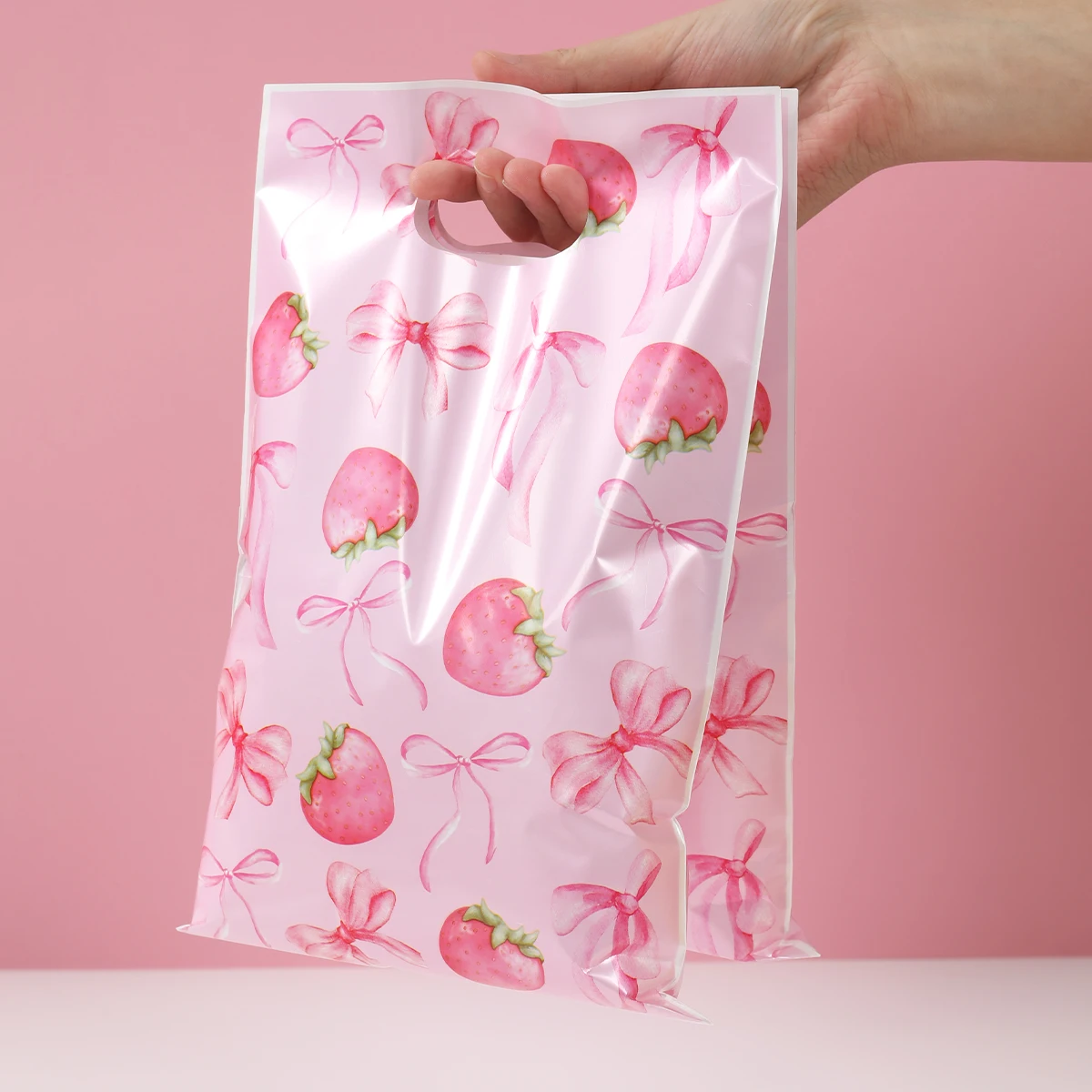 Sac à main avec nœud de fraise rose, 10/25/50 pièces, sac d'emballage cadeau pour filles, fournitures de réception-cadeau pour bébé, décor de fête de mariage
