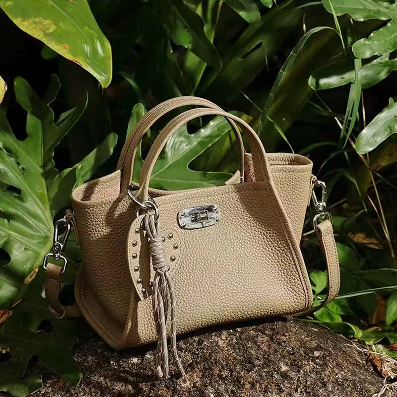 2026 new leather fashionable handbag, casual and versatile single shoulder crossbody bag