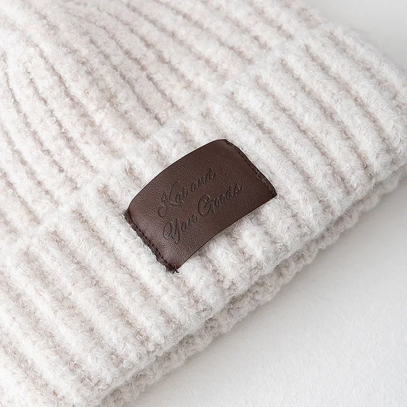 ホットセール ファッション レディース 冬用 暖かい帽子 スタイリッシュ ソフトビーニー 女性用 アウトドア ストリートウェア 暖かいニット帽 女の子へのギフト