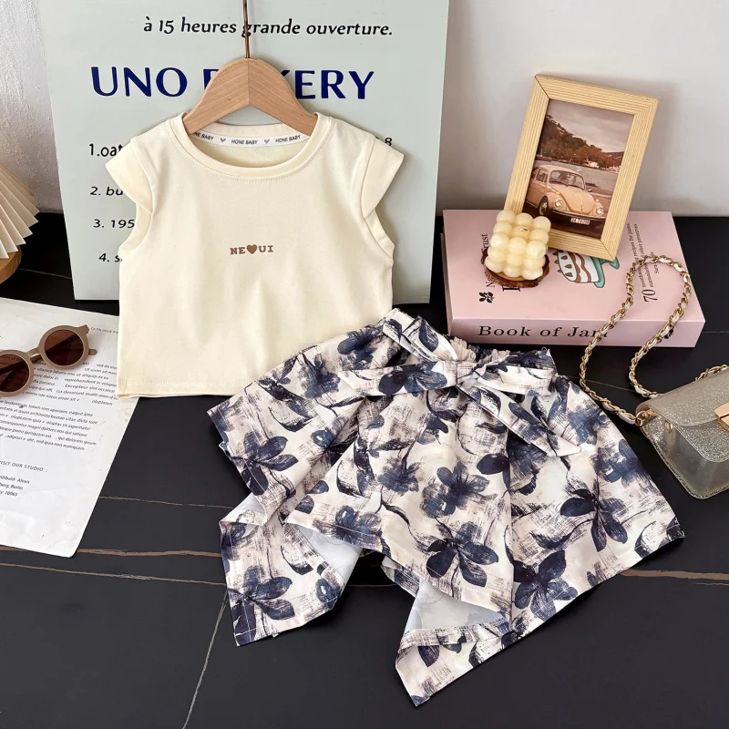 

2026 Summer girls' dress set in solid colorTFloral shirt, shorts, skirt, square skirt two-piece summer outfit