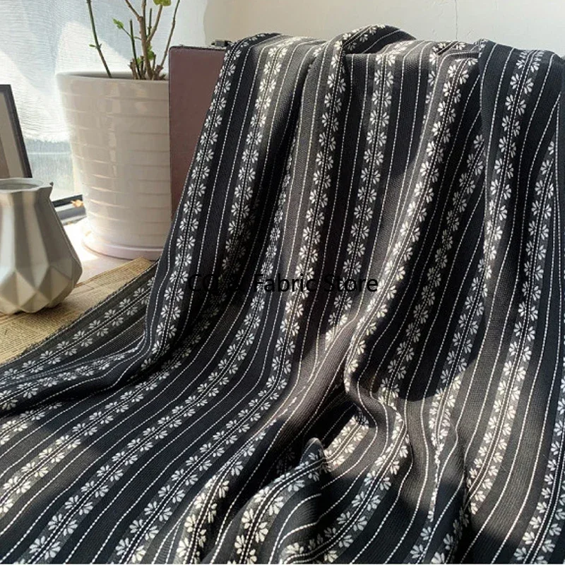 Tessuto a righe jacquard con piccola margherita imitazione fiore Tessuto misto policotone Tessuto firmato per abiti cheongsam da donna fai da te