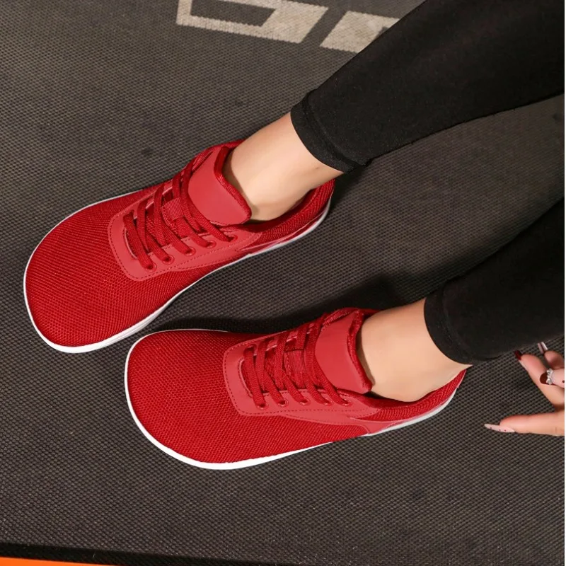 

Big Size 36-47 Men Women Casual Shoes Breathable Air Mesh Gym Sneakers Outdoor Footwear Boys Girls Sports Shoes Training Shoes