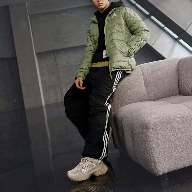 Adidas New Men's Comfortable and Slim Stand-up Collar 26-year Sports Down Jacket KG3153