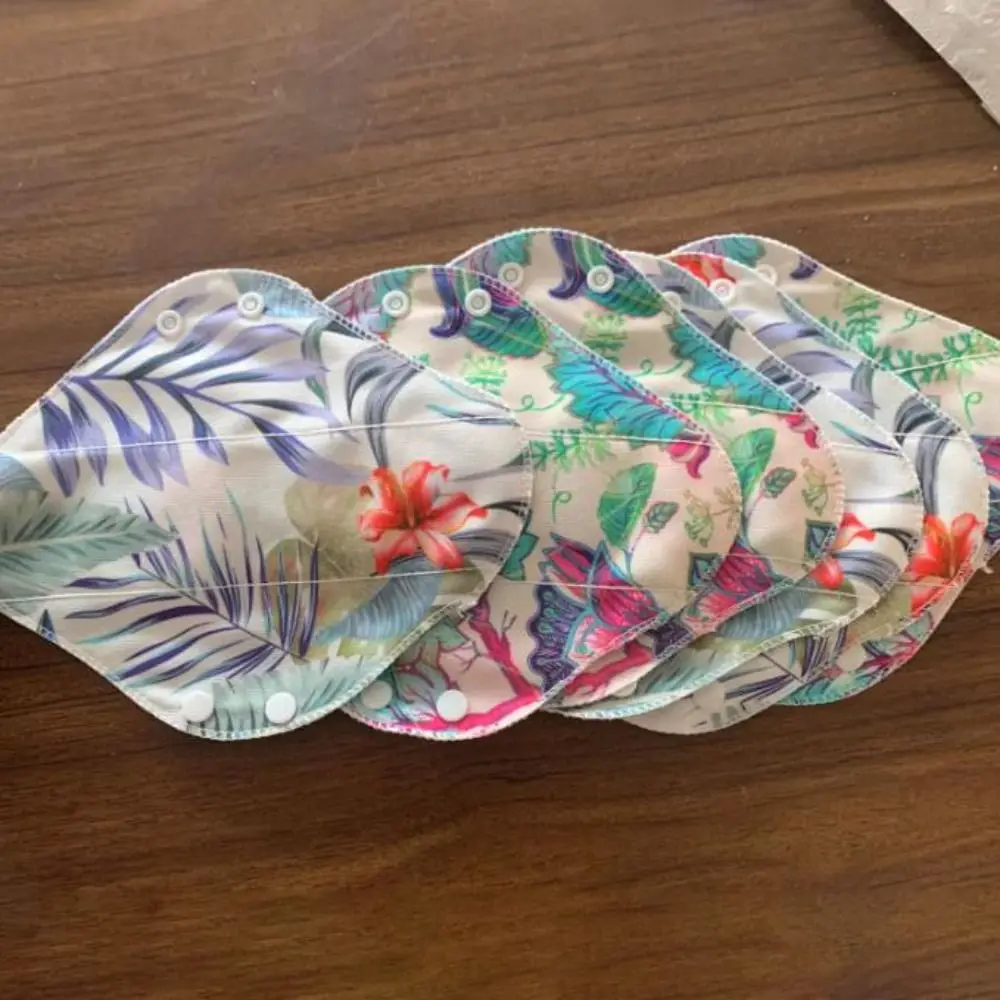 5Pcs Graphene Reusable Sanitary Pads 23CM Fast Absorbent Menstrual Cloth Pads Soft with Waterproof Layer Panty Liner