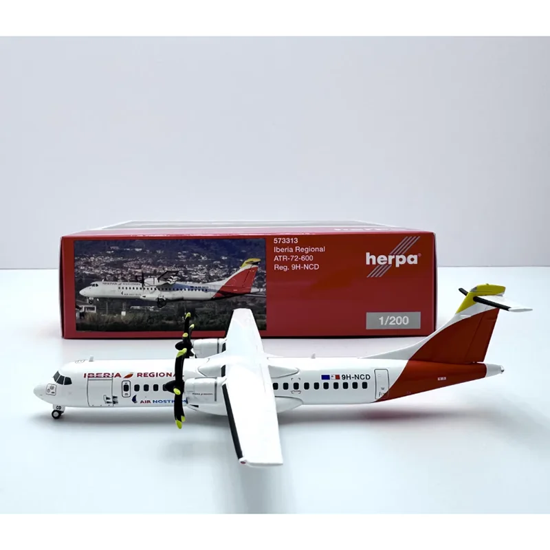 Herpa Diecast 1/200 Scale Spanish Airlines ATR-72 Alloy Aircraft Model Collection Decorative Ornament Gift