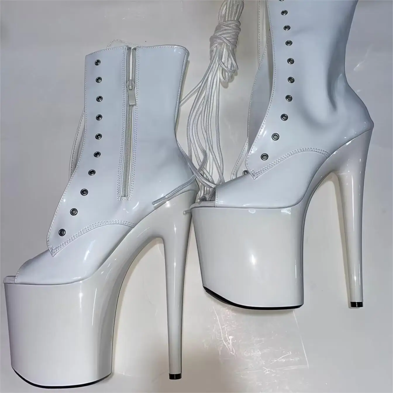 Transparent sole 20cm high heels, banquet stage walk thick heel boots, fish mouth outside zipper, ankle dance shoes