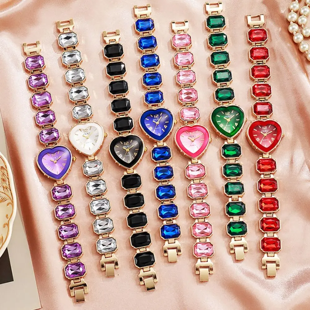 Rhinestone Quartz Watches Diamond Studded Watch Strap with Adjustable Bracelet Heart Shaped Watch Wrist Decoration Women Girl