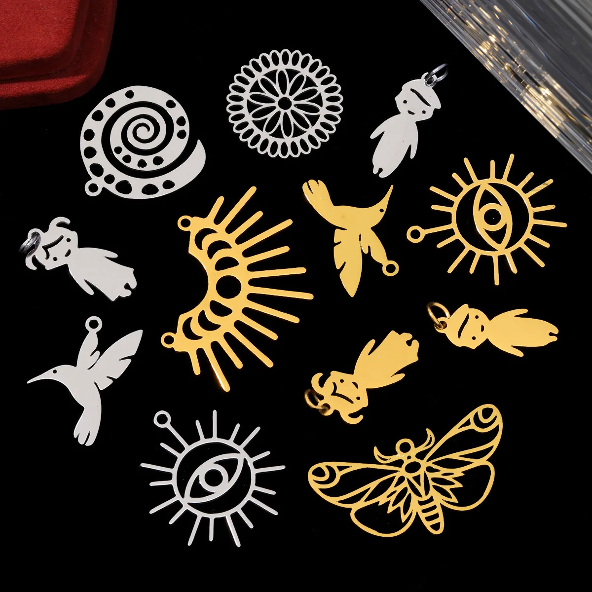10pcs/Lot Stainless Steel Hummingbird DIY Charms Hollow Death Moth Necklace Pendants Woman Butterfly Wing Jewelry Finding