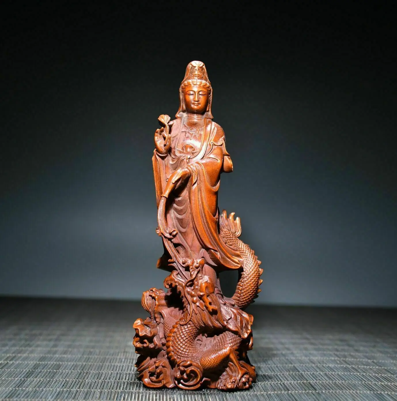 

Самшит резной бесплатно Kwan-yin Guanyin статуя Будды Бодхисаттва