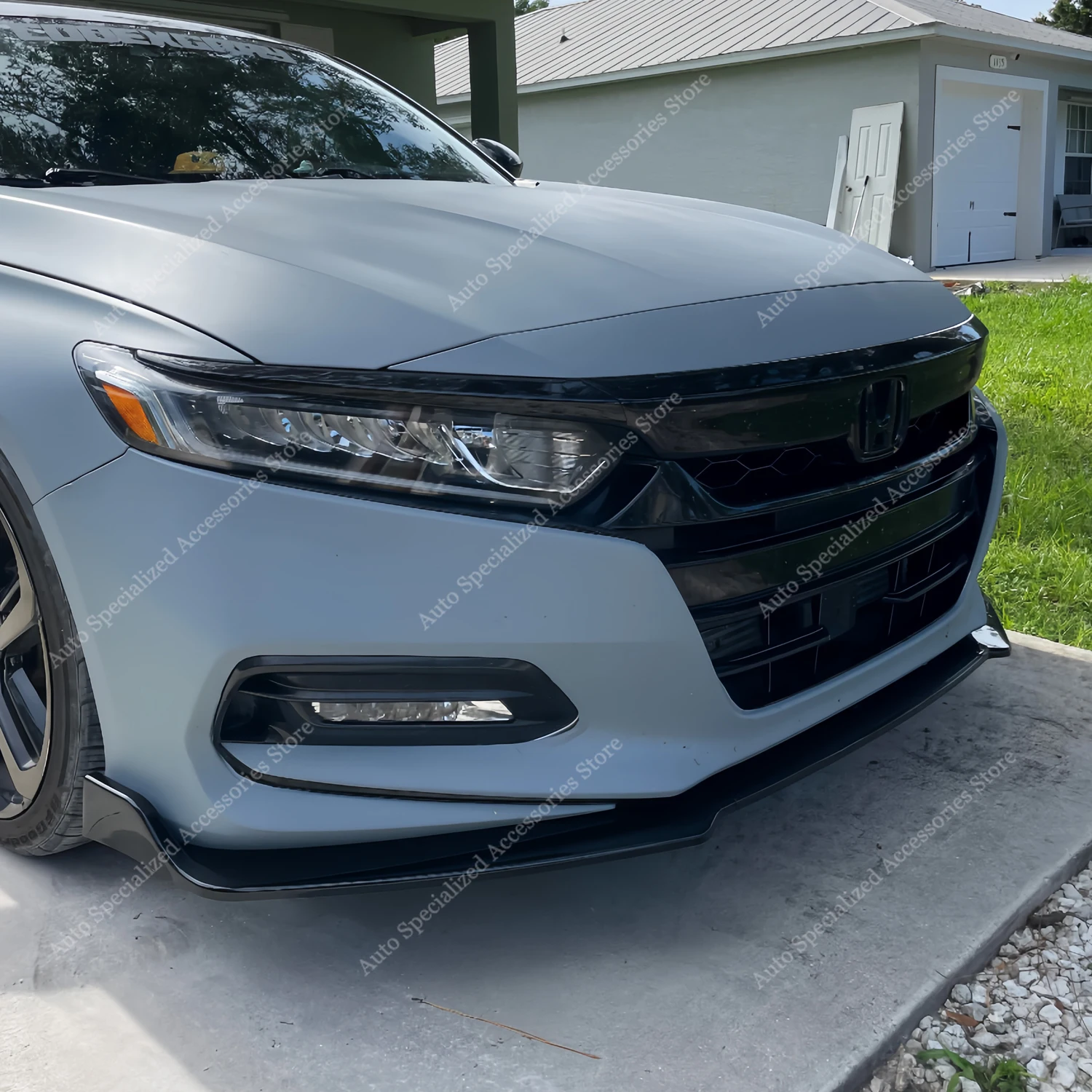 

Комплект из 3-х сплиттеров-диффузоров для переднего бампера Honda Accord 10-го поколения (CV EX-L/VTi-LX/Sport) 2017-2020 (до рестайлинга), тюнинг-комплект для кузова