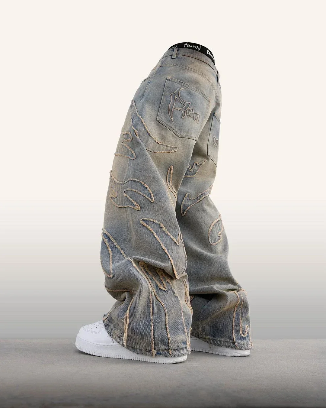 Baggy jeans with retro ruffled embroidery and gray denim pants for women's street clothing with distressed stitching y2k pants