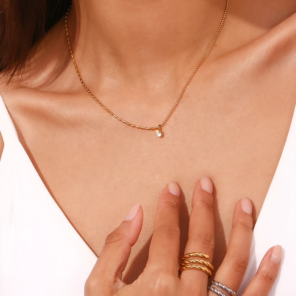 La. Muses Asymmetric Rice Bead Round Bead Chain Cubic Zirconia Pendant Stainless steel Women\'s Necklace High-end Jewelry Gift