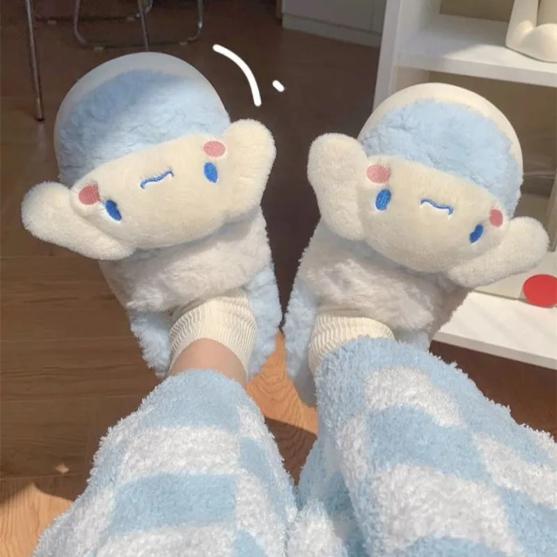 Sanrio cartoon Cinnamoroll bonito homens e mulheres inverno confortável, macio, antiderrapante e quente chinelos de algodão de pelúcia pai-filho