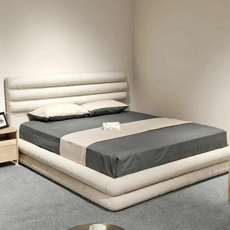 Wabi-sabi cream style design, retro style wavy master bed, princess bed, niche cloud semicircular bed