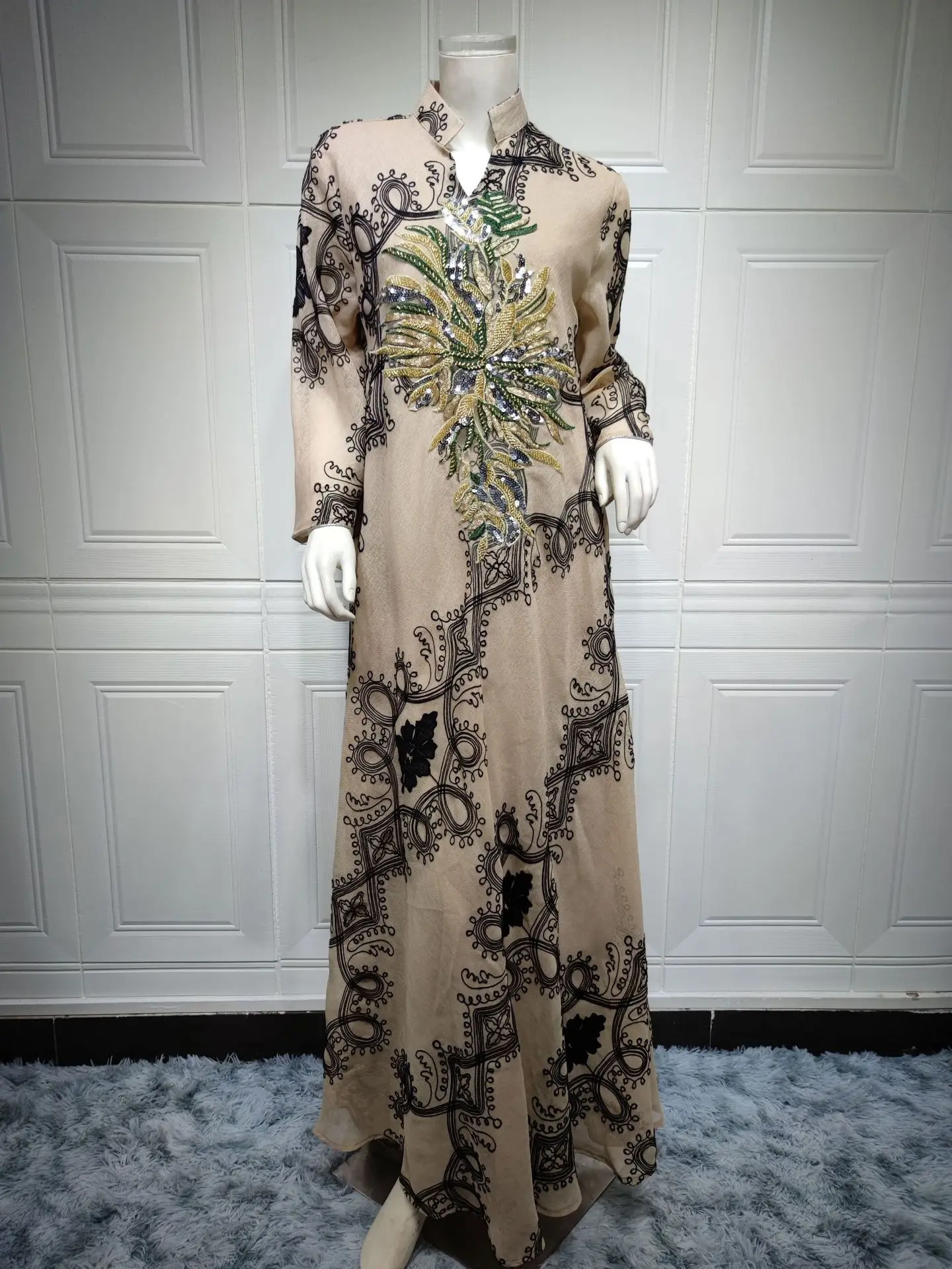 ใหม่ผู้หญิงมุสลิมหรูหรา Robe ลูกปัดดอกไม้เย็บปักถักร้อยชุดราตรีแขนยาว V คอพิมพ์ Elegant Lady ขนาดใหญ่ Swing Dresses