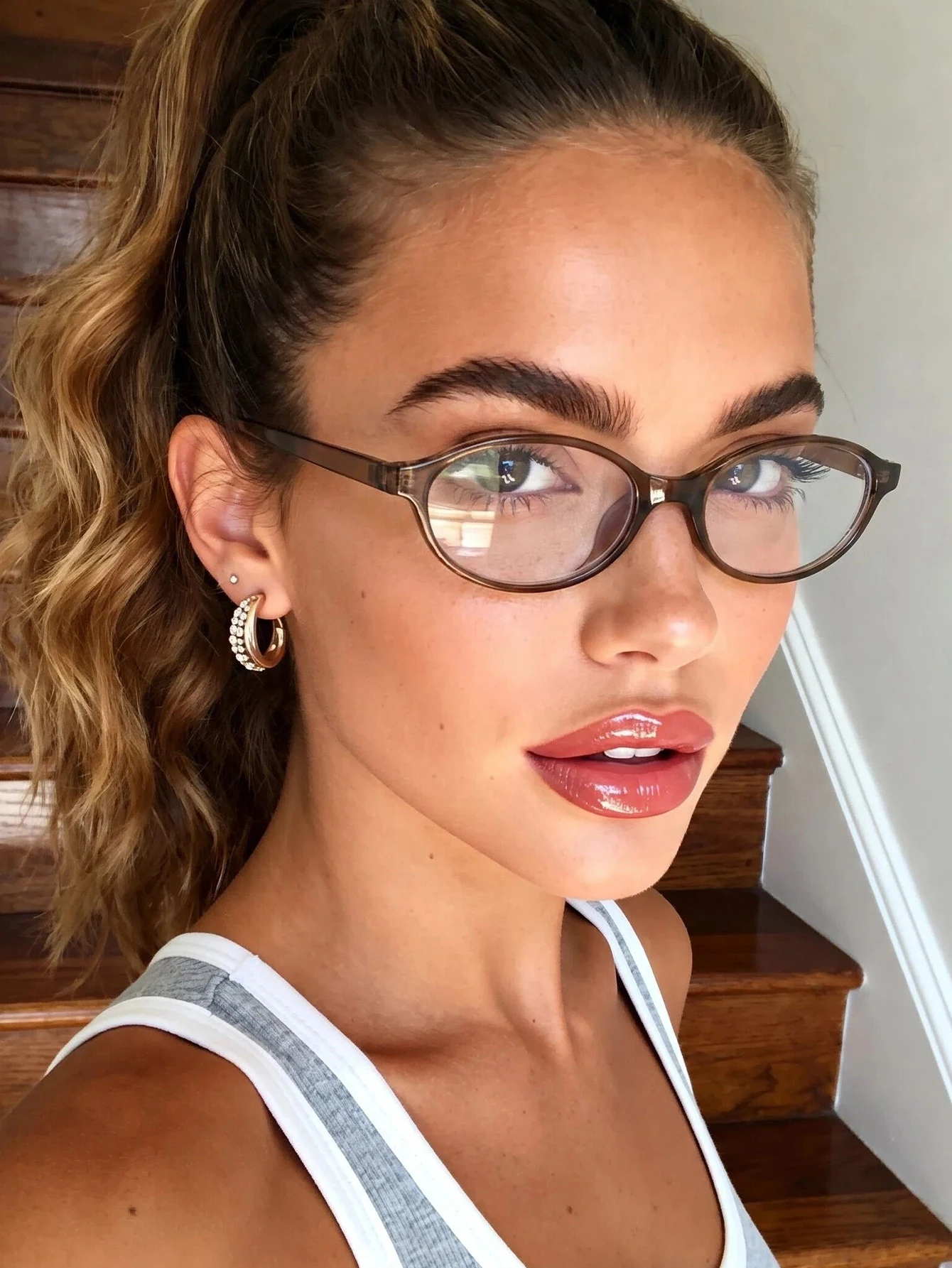 1pc chic brown transparent oval glasses, easy and versatile daily styling, the same style for men and women
