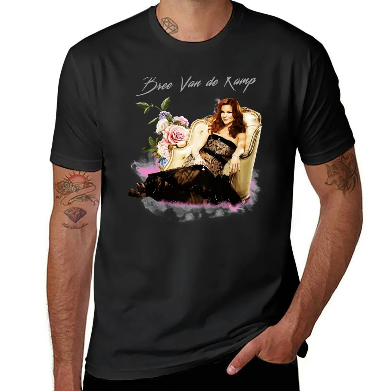 

bree van de kamp T-Shirt oversizeds funnys hippie clothes oversized t shirts for men