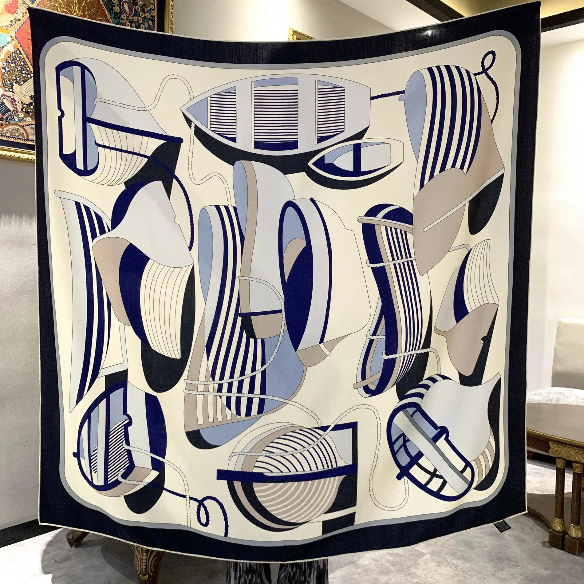 

Высококачественная элегантная женская тонкая простая лодка с эскизом, двусторонний принт, качественная шелковая шерсть, скрученные вручную края, большой квадратный шарф, шаль