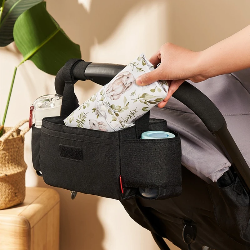 Cambiador de bebé impermeable con dibujos animados, bolsa de pañales multifuncional, bolsillos de almacenamiento, cambiador de viaje plegable para bebés