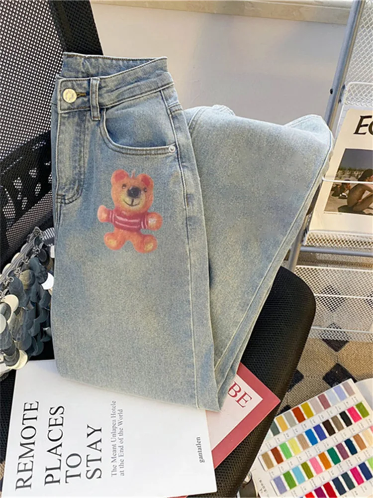 Dżinsy retro z motywem niedźwiedzia, luźny krój, wysoki stan, proste nogawki, jasnoniebieskie, letnie, modne, amerykańska marka, szerokie nogawki, efekt wyszczuplający.
