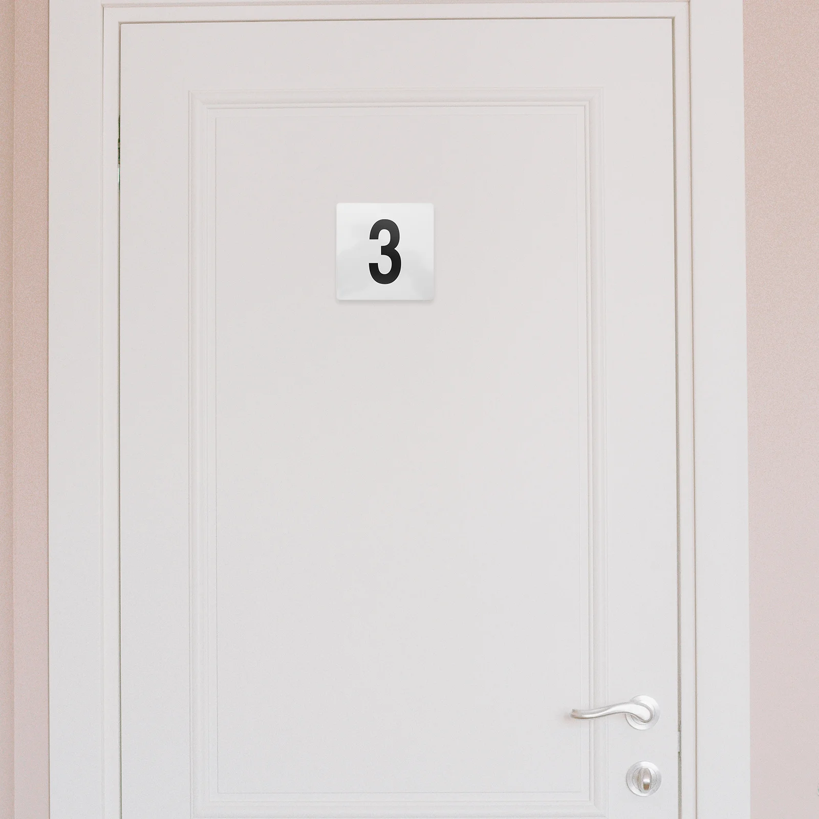 

1Set Thin Light Number Cards 1-50 Table Number Plastic Tags for Restaurant Gymnasium Storage Use Restaurant Table Numbers