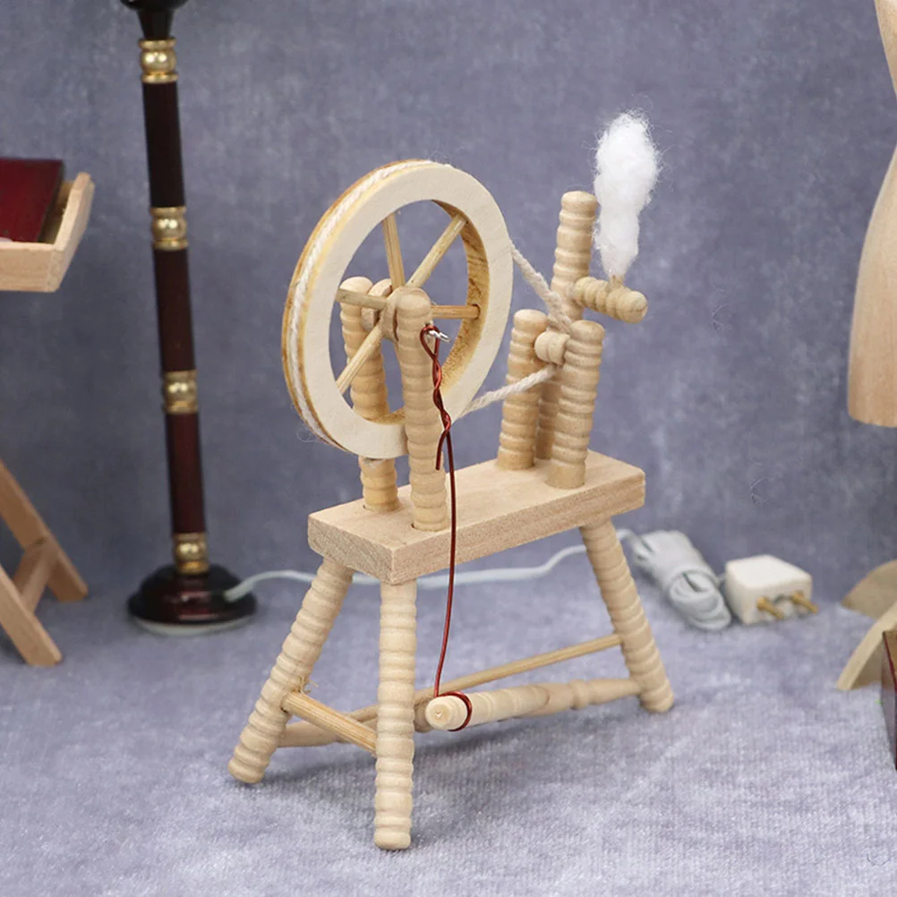 Model Vintage Spinning Wheel Miniature Furniture Adornment Simulation Hand Reeling Machine Toy