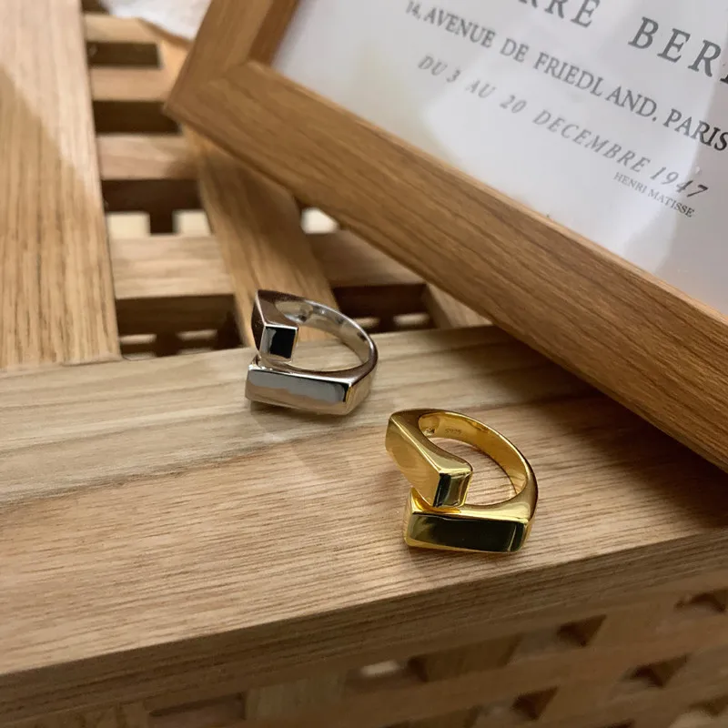 LIVVY Silver Color Geometic Rectangle Hug Personality Adjustable Ring  For Women Party Accessories Jewelry Gift