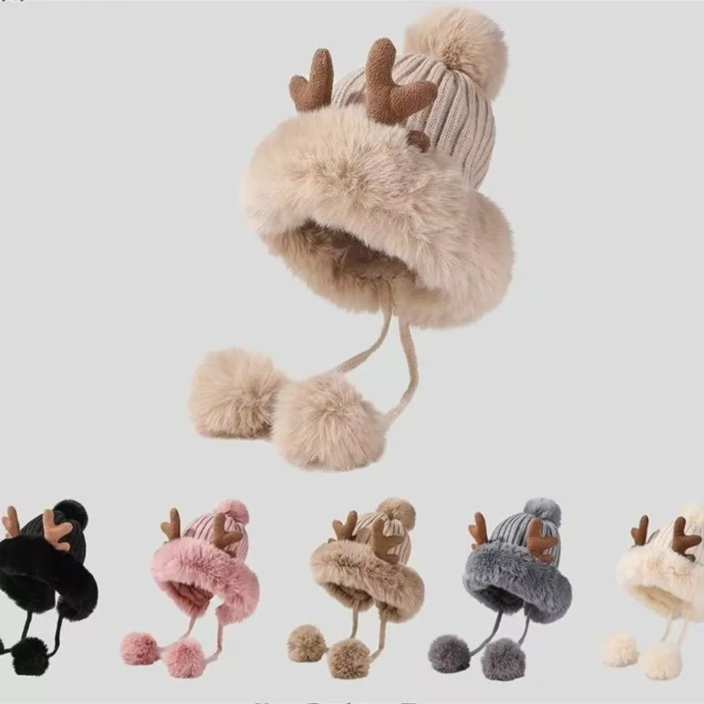 Cozy Thick Knit Trapper Hat Warm Insulation Pom-Pom Detail Knit Beanie Deer Antler Design Pom-Pom Beanie Cold Weather