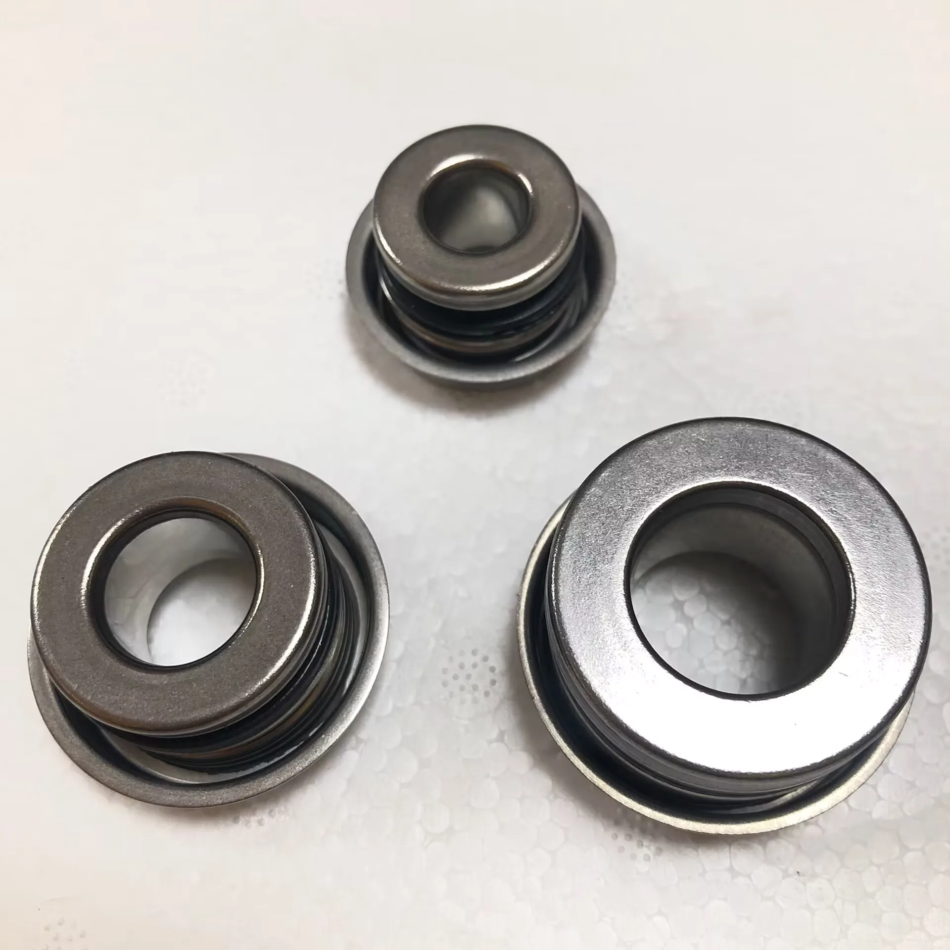 1Pcs Single Water Pump Seal Single Coil Spring Mechanical Shaft FB-16 FB-20 FB16 FB20