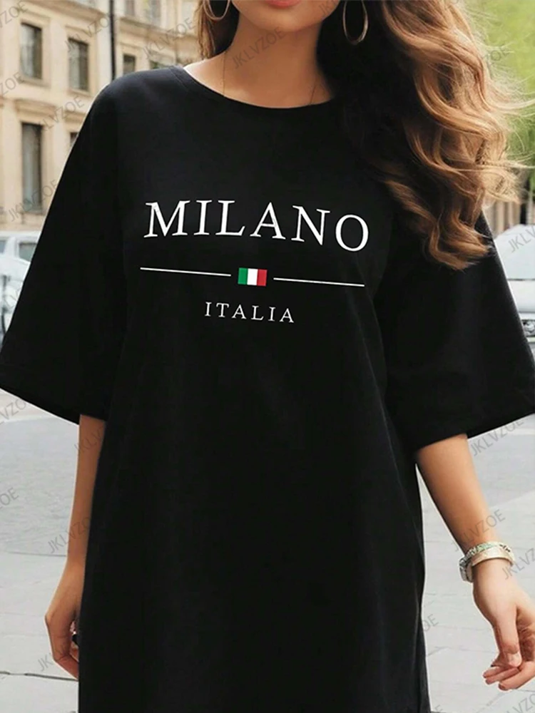 جديد وصول الصيف ميلانو رسالة مطبوعة المرأة قصيرة الأكمام تي شيرت اللباس بلون فضفاض عارضة الرياضة أزياء اللباس