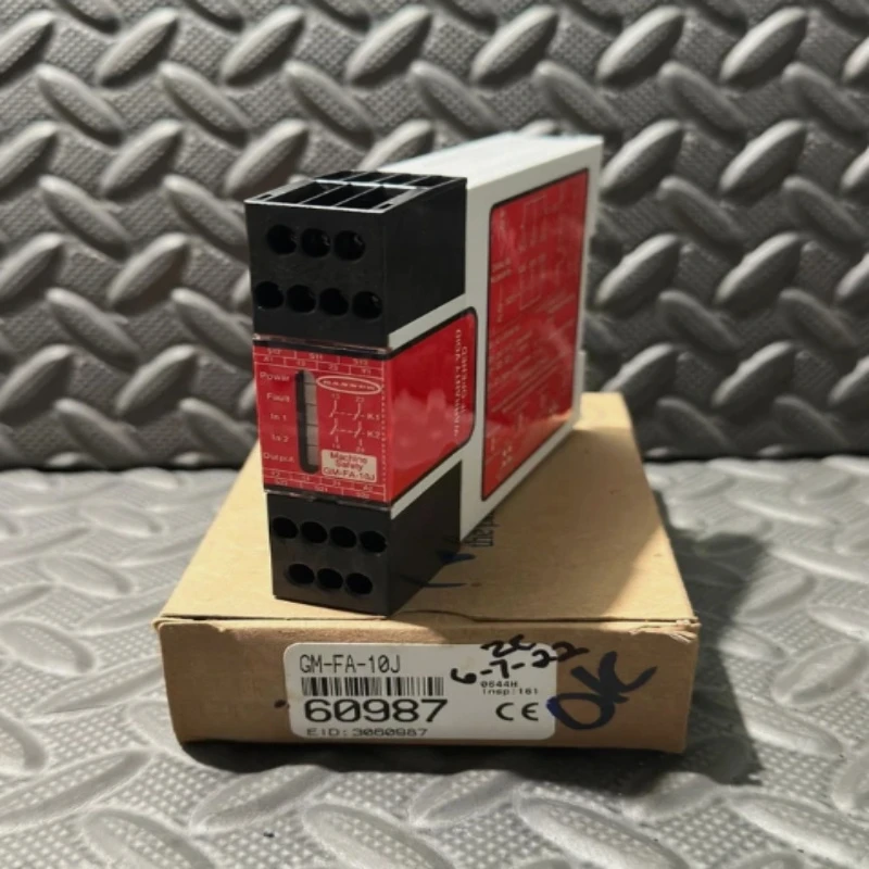 

Brand New Original safety relay tested to GM-FA-10J shipped quickly Fast Shipping