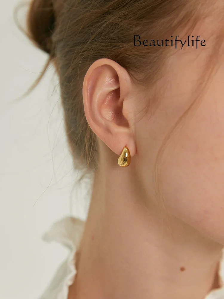 Autumn and winter new high-end niche simple 925 silver needle small golden bean stud earrings female ear hole