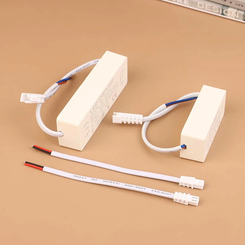 

LED Driver 1-3W 3-5W 4-7W 8-12W 12-18W 18-25W 25-36W 20/30/36W LED External Power Supply Unit AC85-265V LED Lighting Transformer