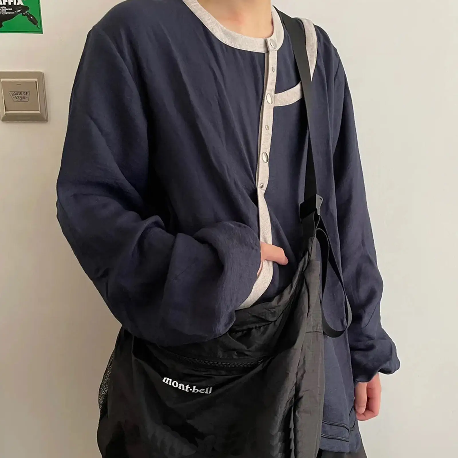 Kikokostadinov 21ss asymmetrical mirror deconstructs double-layered pullovers