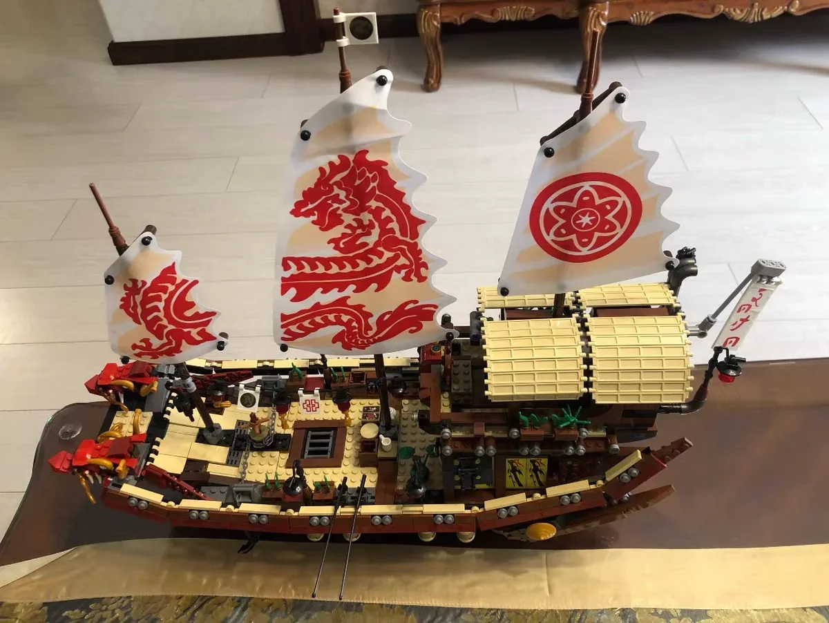 متوفر في المخزون 06057 قارب القدر 2367 قطعة سفينة باونتي الطائرة اللبنات الطوب هدايا عيد الميلاد للأطفال متوافقة 70618