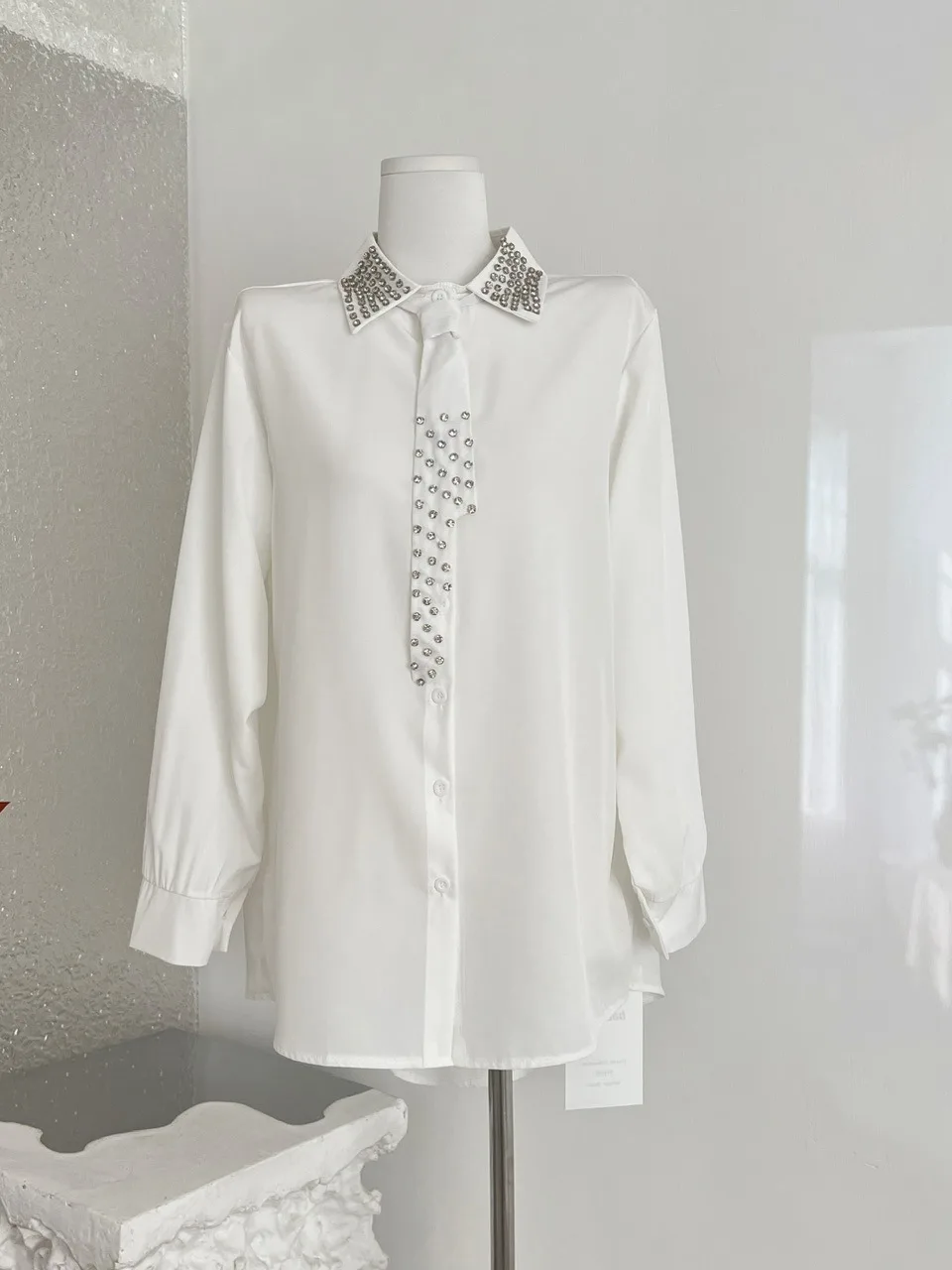 

Ele Diamond Embedded Tie irt Women's Loose Fit Versatile Spring 2026 High-End Feel Top Quali Polyester Fiber Long Sve