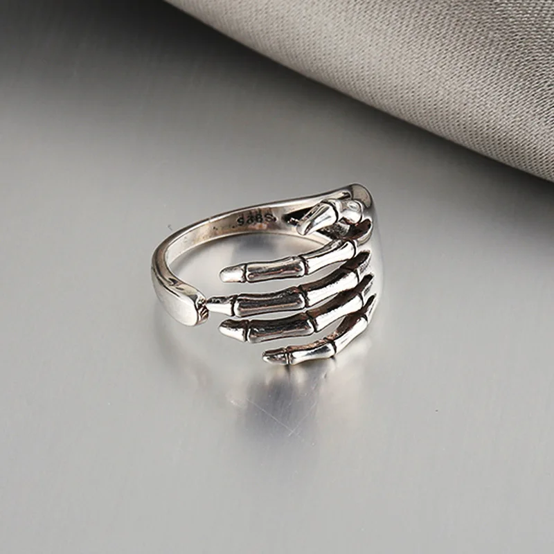 

925 Silver Skeleton Hand Stackable Rings For Women Couple Elegant Vintage Jewelry Ladies Jewellery Prevent Allergy