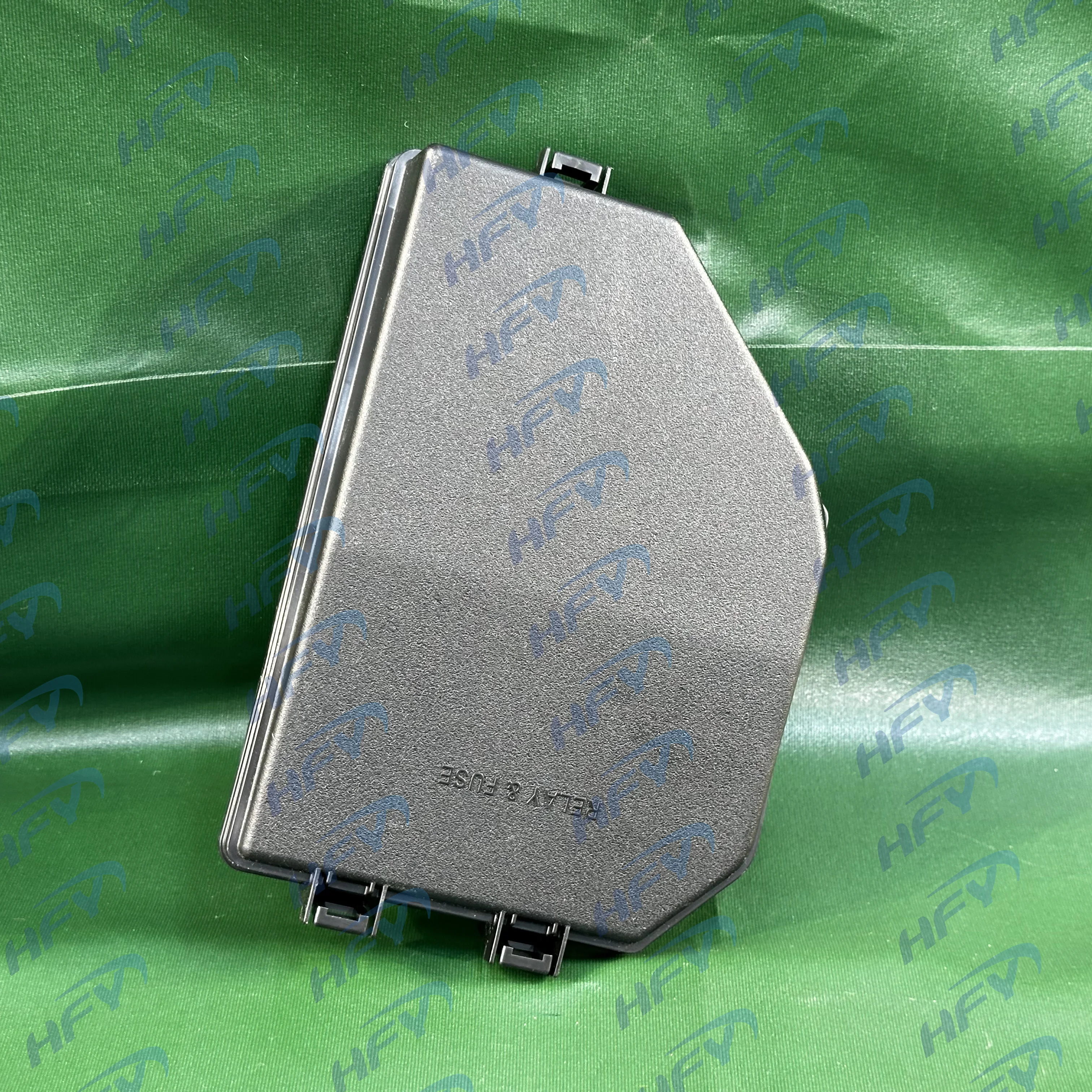 

82662-12F20 82662-12F70 Коробка реле предохранителей на крышке для TOYOTA COROLLA