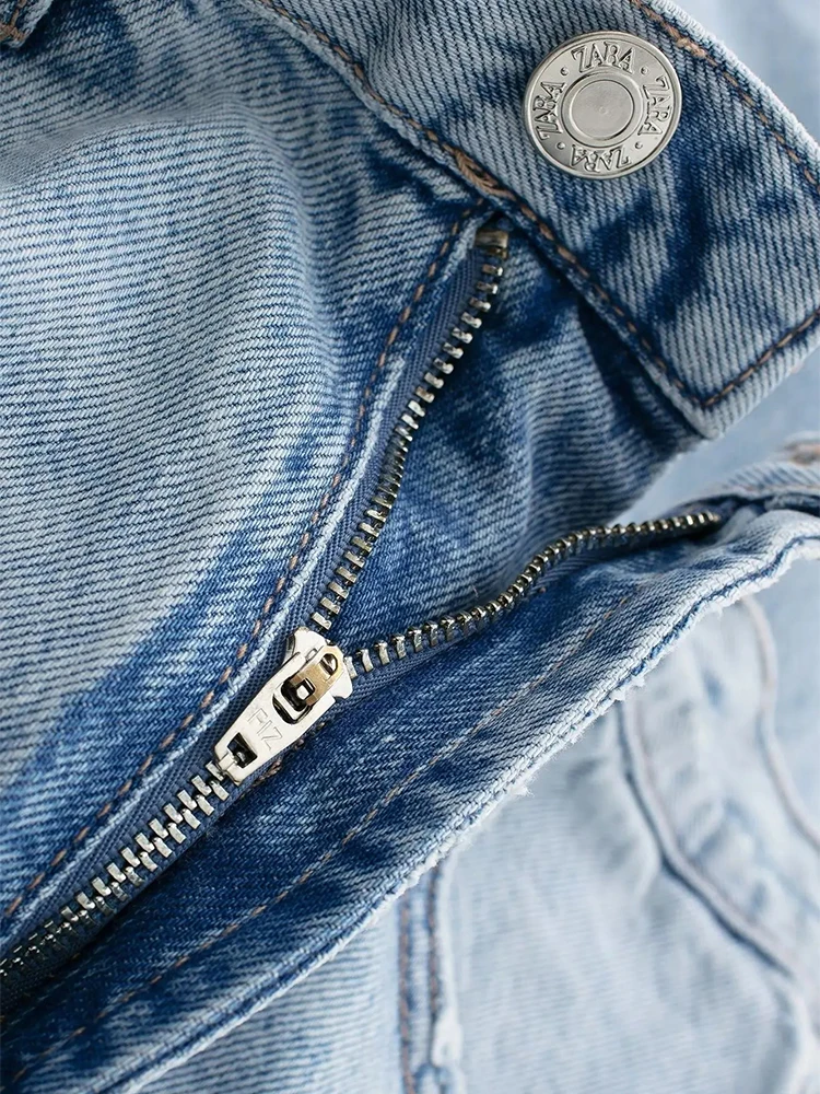 TRAF Damskie jeansy z ozdobnymi przetarciami Niebieskie spodnie Metalowy zamek błyskawiczny Prosta nogawka Casual Streetwear Jeansy z wysokim stanem