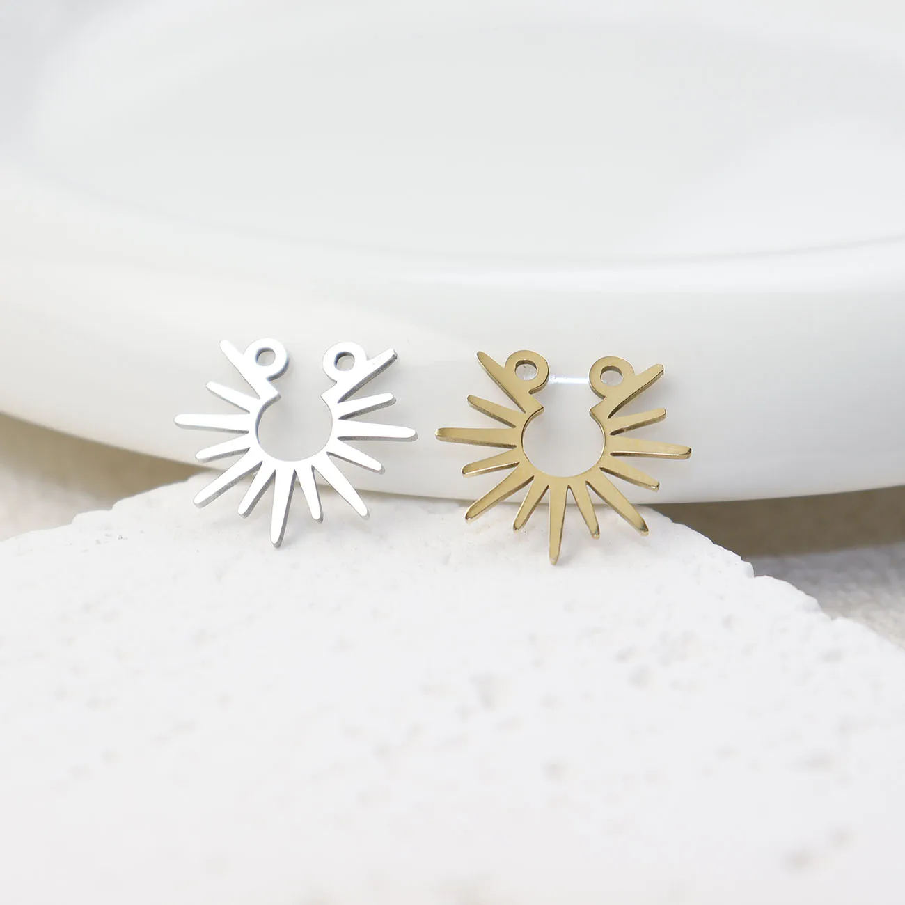 

10 шт. 17*15 мм ожерелье от солнца из нержавеющей стали, подвески, ювелирные аксессуары, браслеты, ручное изготовление, высокое качество, вакуумное покрытие, водонепроницаемое