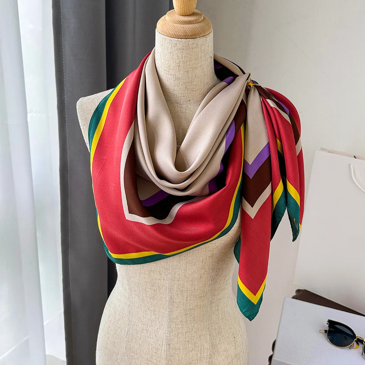 90cm Design Printed Headscarf New Twill Square Scarf For Women Fashion Ladies Shawl Headscarf