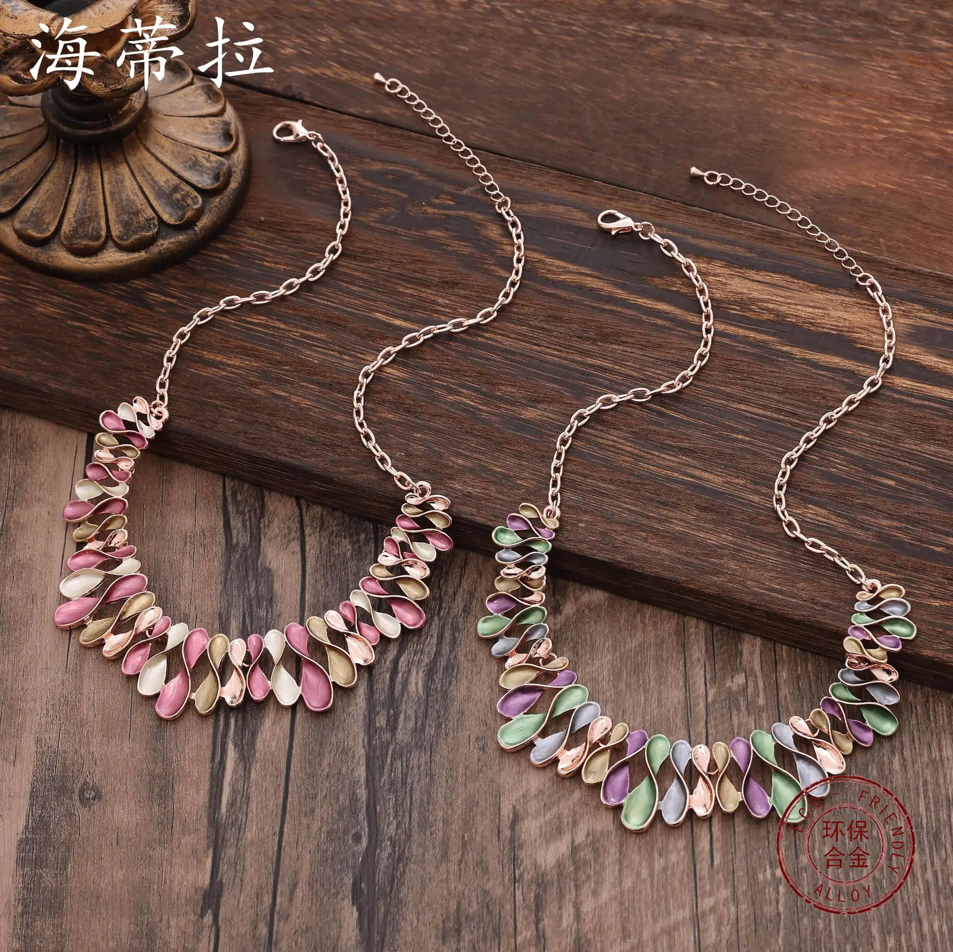 hot-selling color painting oil geometric hollow petal necklace, fashionable and high-end women's versatile neck cha