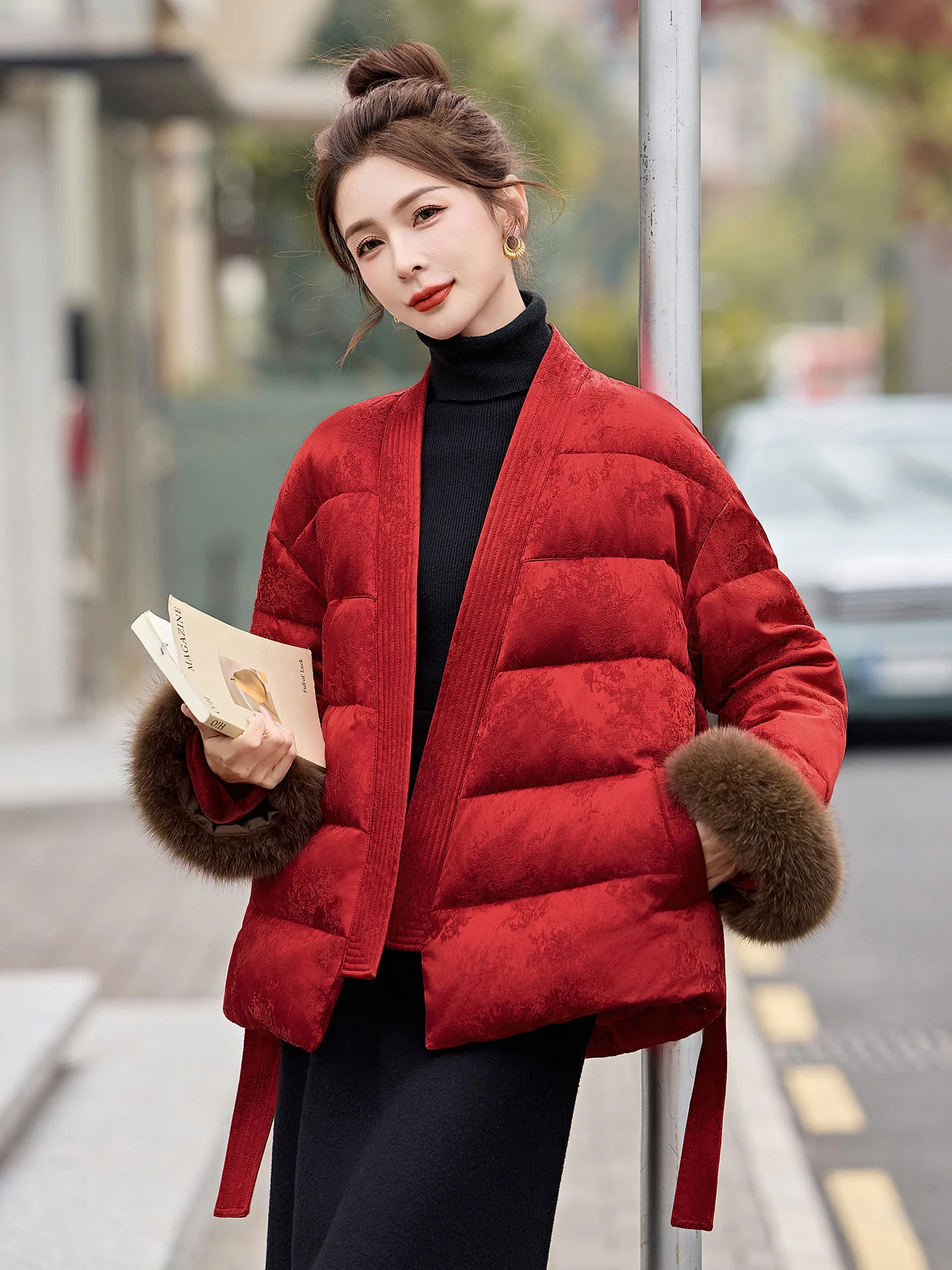 Nuovo piumino da donna cinese Sle Jaet con cintura Du down Fur Sve Cappotto invernale di fascia alta Tessuto caldo e soffice in poliestere