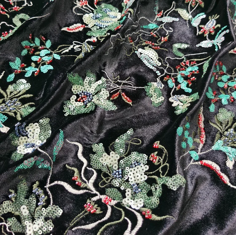 

High-end sequin embroidered black velvet fabric, used for women's clothing, dresses, shawls, DIY garment sewing fabric