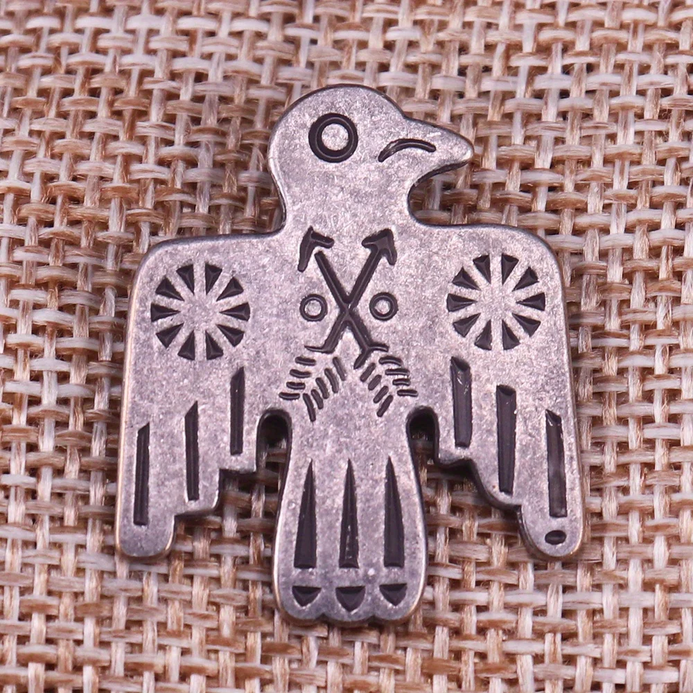 1 pieza Pin esmaltado Thunderbird de la era de Fred Harvey, Náutico Indígena, Símbolo Protector Tribal, Cultura Indígena, para Amantes del Vintage