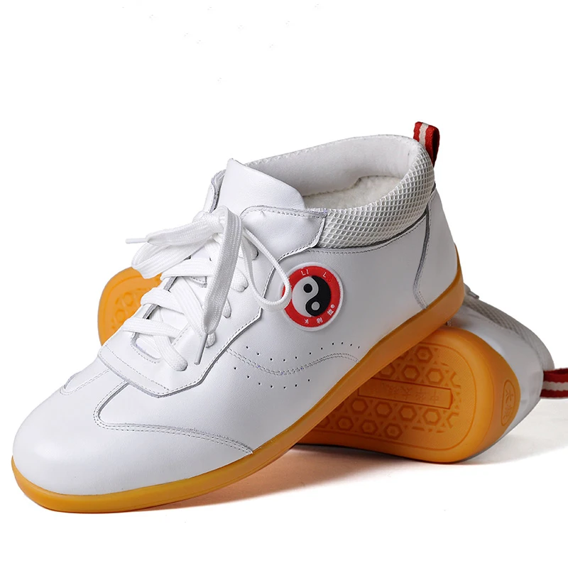 Winter Bestseller: New Professional Training Martial Arts Shoes Breathable, Durable, Lightweight Tai Chi Shoes Exceptional Quali