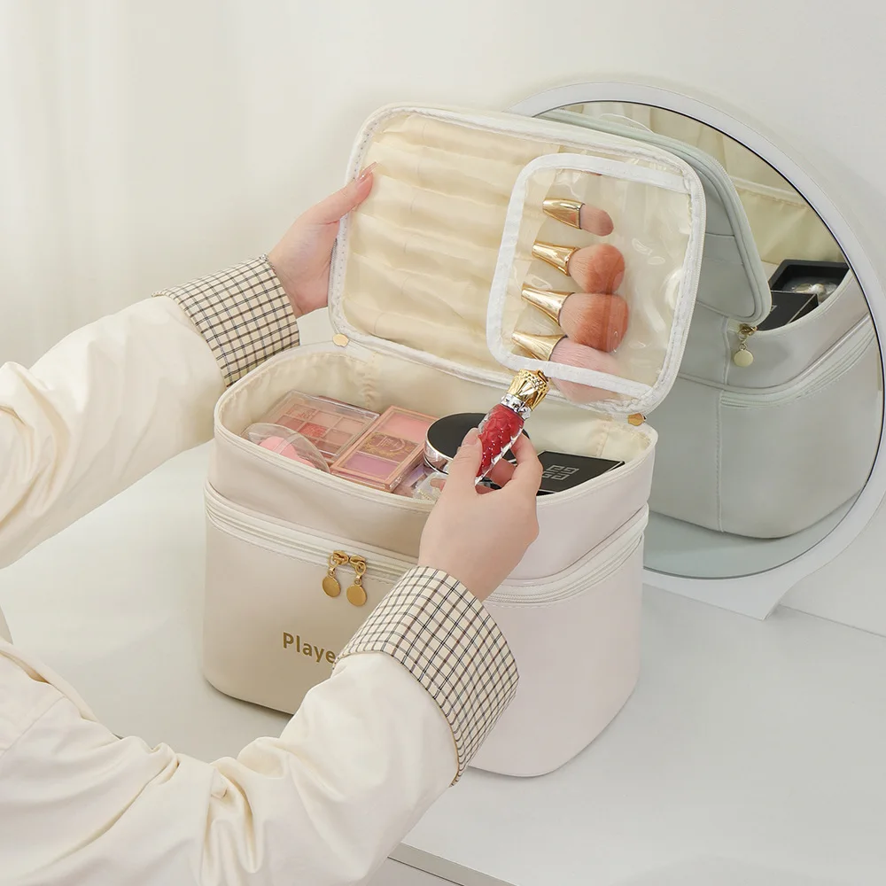 New Women's Cosmetic Bag Portable Storage Bag Large Capacity Luxury Makeup Bag Travel Organizer Essentials Toiletry Bags purse