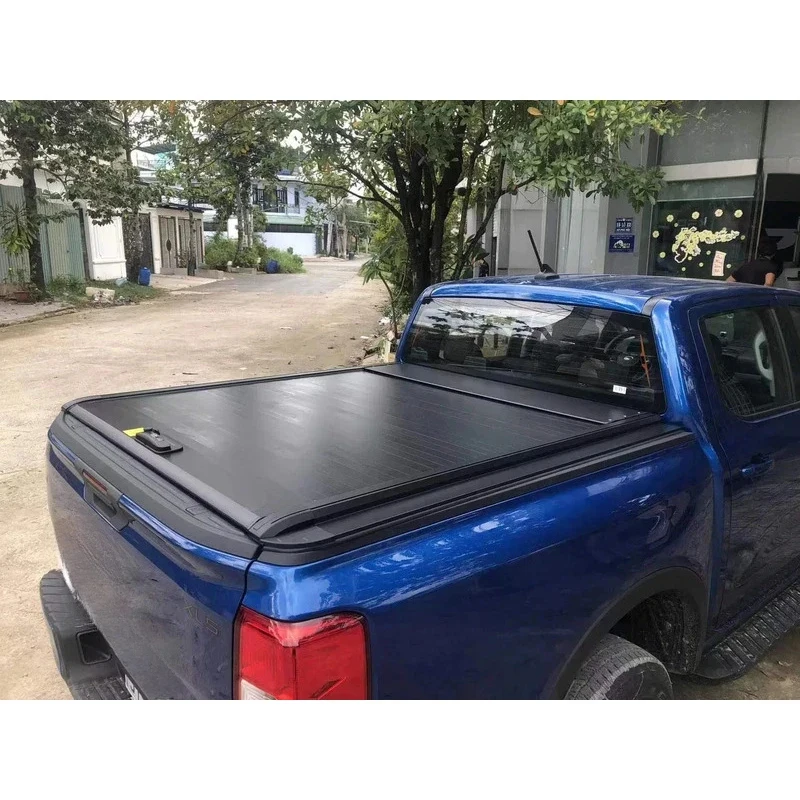 

Самый продаваемый новый выдвижной роллетный тент Roll N Lock для Ranger Wildtrak, изготовленный на заказ, высокого качества