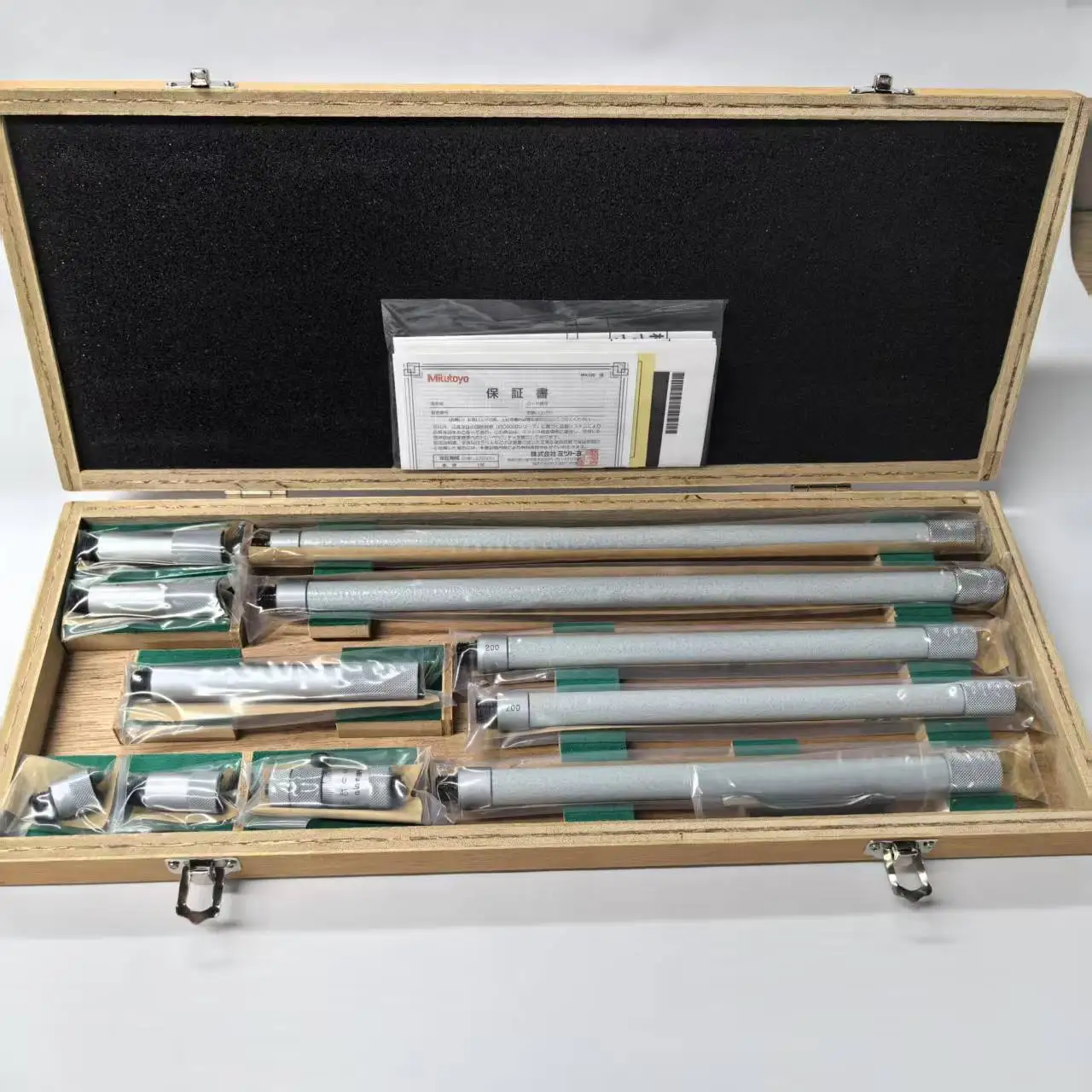 Fit for Mitutoyo 137-205 Measuring range 50-1500mm Indexing value 0.01mm Tubular inner diameter micrometer