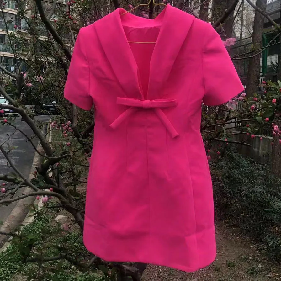 

2024 Star Fashion vestido feminino Rose Pink Series Celebrity Temperament Waist Back V Bow Short Sleeve Dress Woman christmas